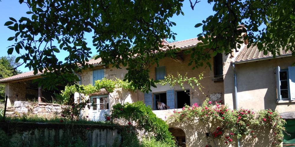 le gîte des Châtaigniers -  Gîte des châtaigniers (Bourgogne-Franche-Comté, Saône-et-Loire)