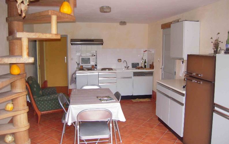 la cuisine du gîte -  Gîte des châtaigniers (Bourgogne-Franche-Comté, Saône-et-Loire)