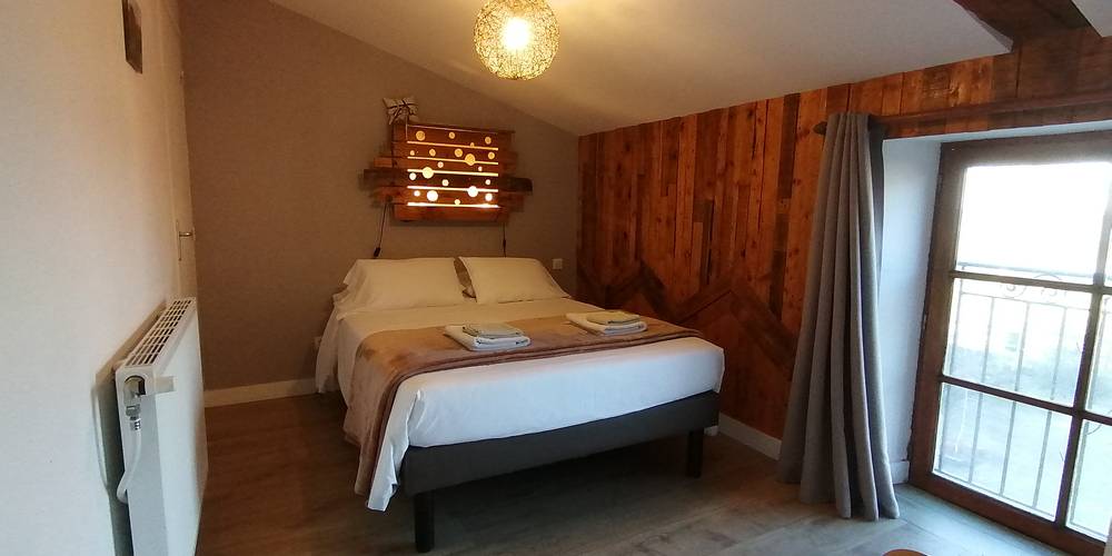 Le Lac Etage (lit double) avec salle d'eau privative -  GITE DE GRAND LIEU (Pays de la Loire, Loire-Atlantique)