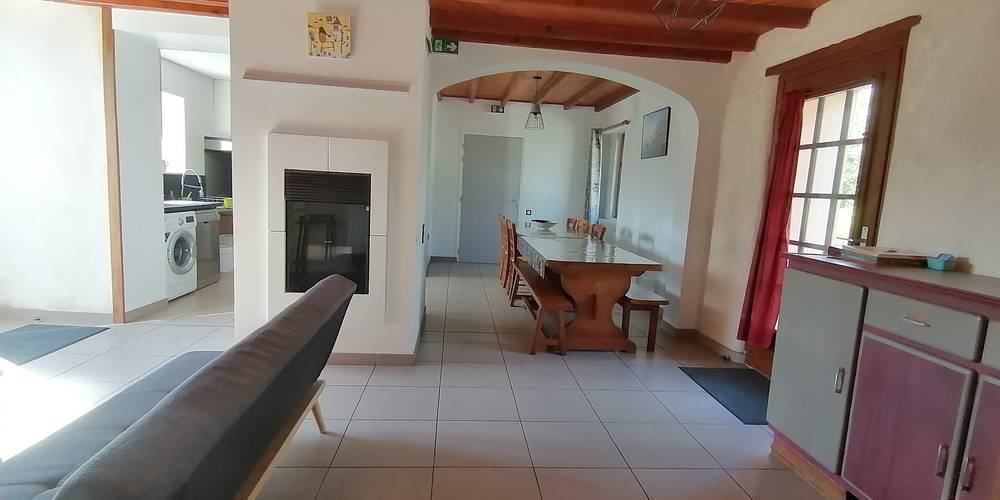 salon - séjour - cuisine -  GITE DE GRAND LIEU (Pays de la Loire, Loire-Atlantique)