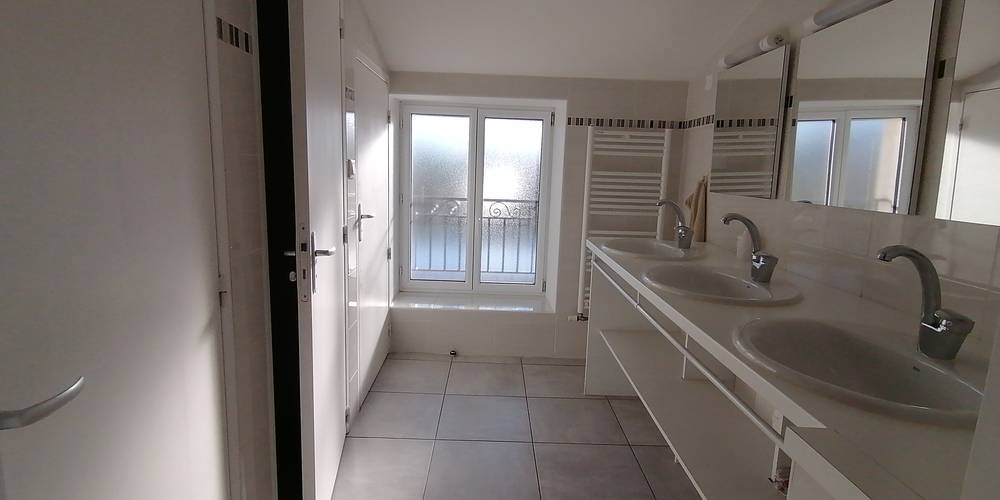 grand sanitaire Etage -  GITE DE GRAND LIEU (Pays de la Loire, Loire-Atlantique)