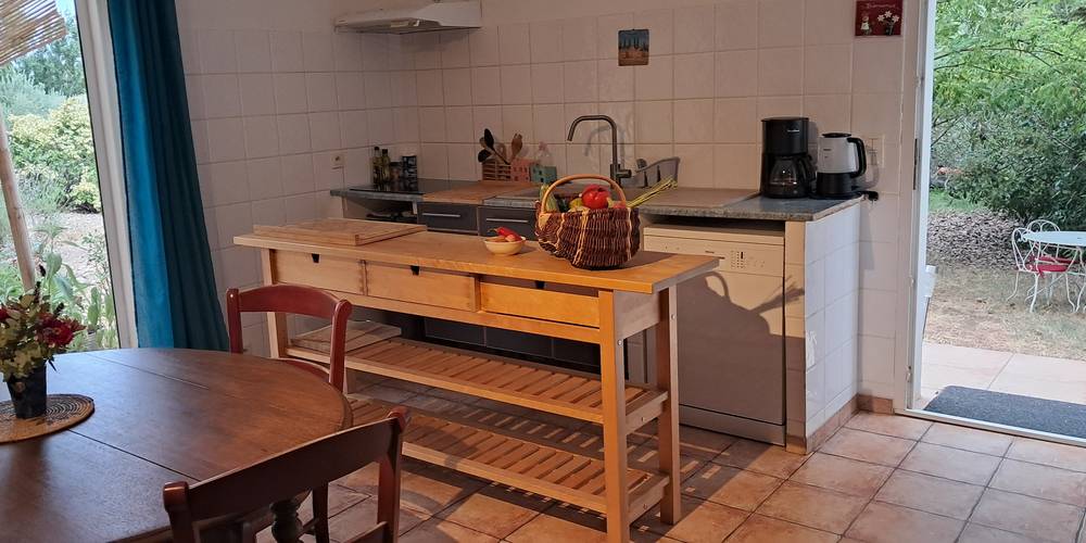 coin cuisine -  Les Fiolles (Provence-Alpes-Côte d’Azur, Bouches-du-Rhône)