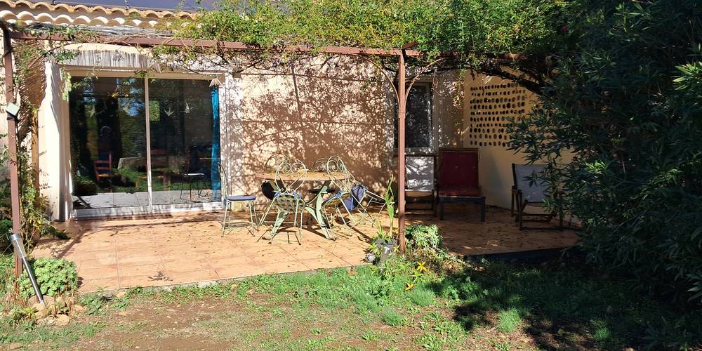 terrasse en automne -  Les Fiolles (Provence-Alpes-Côte d’Azur, Bouches-du-Rhône)
