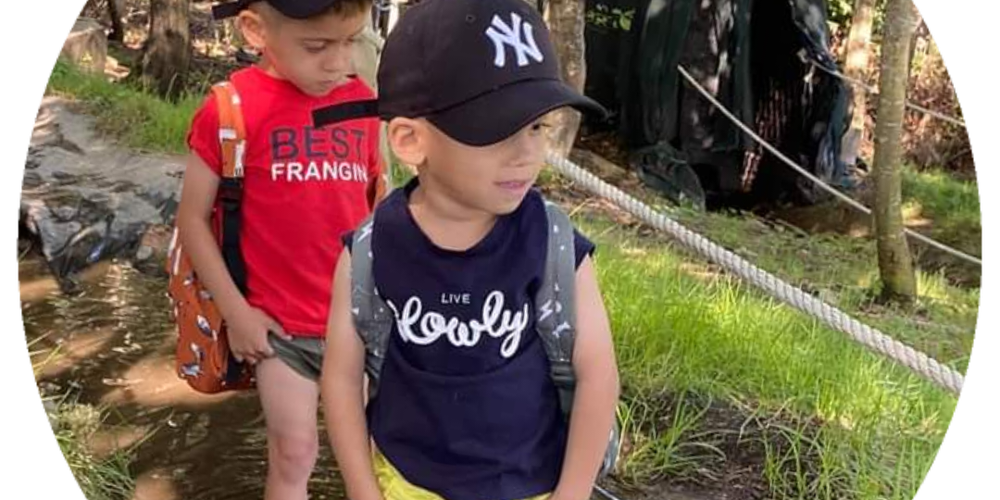  Gîte la Ferme de Servanges  -Parcours pieds nus "Lou Pié-Déchô" (Auvergne-Rhône-Alpes, Loire)