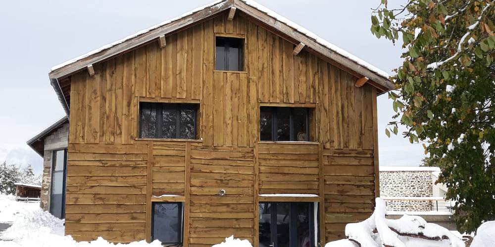  Gîte la Ferme de Servanges  -Parcours pieds nus "Lou Pié-Déchô" (Auvergne-Rhône-Alpes, Loire)