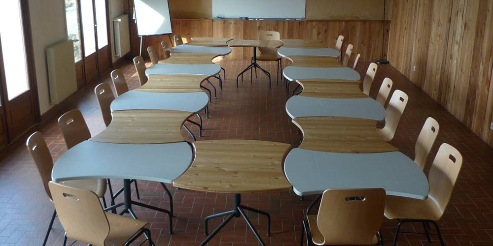 La salle d'activité en mode réunion ou formation -  LE CHÂTEAU PARTAGE (Auvergne-Rhône-Alpes, Savoie)
