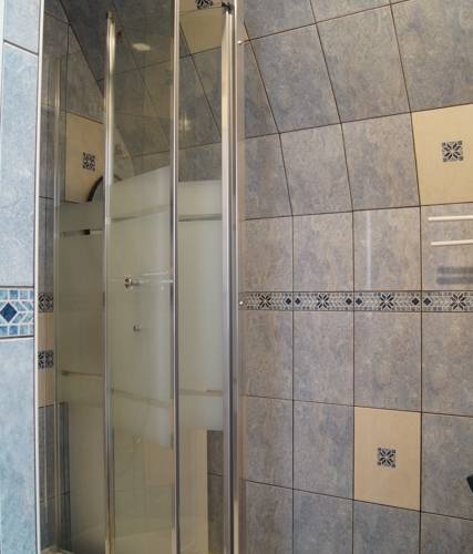 salle de douche, étage -  GAEC de Millepertuis (Auvergne-Rhône-Alpes, Puy-de-Dôme)