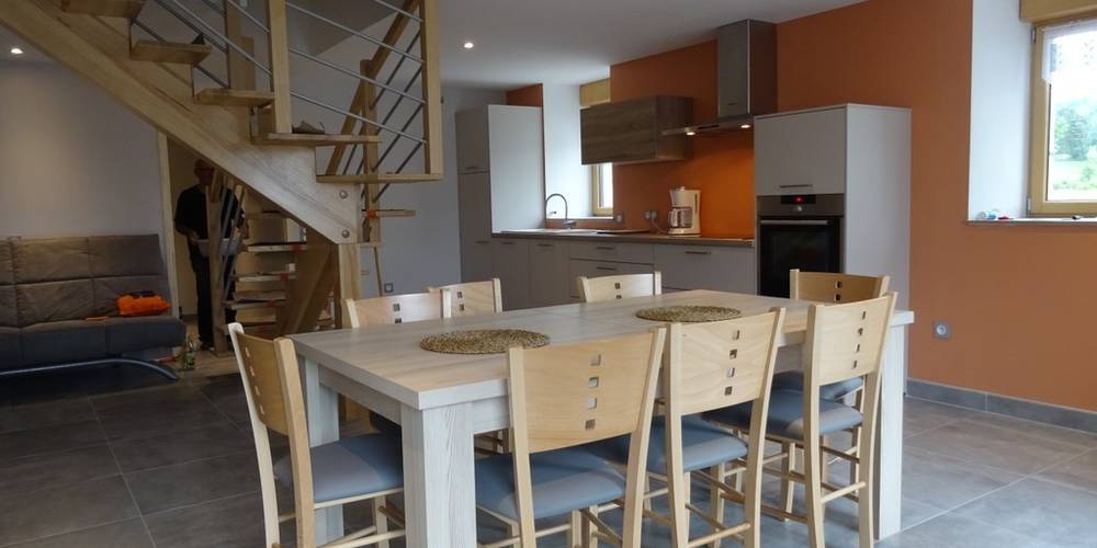 salon + cuisine -  L'Airellier du Pilat (Auvergne-Rhône-Alpes, Loire)