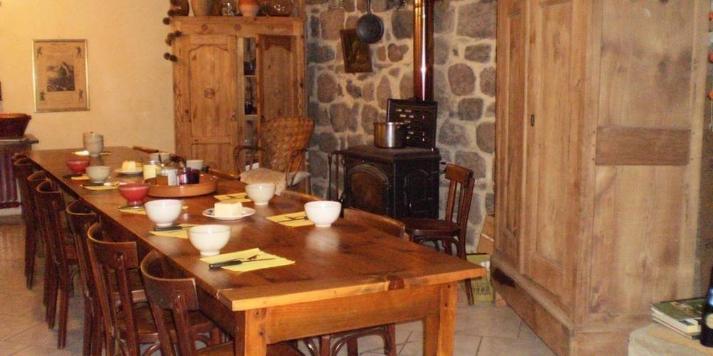  FERME DE VERDEN (Auvergne-Rhône-Alpes, Ardèche)