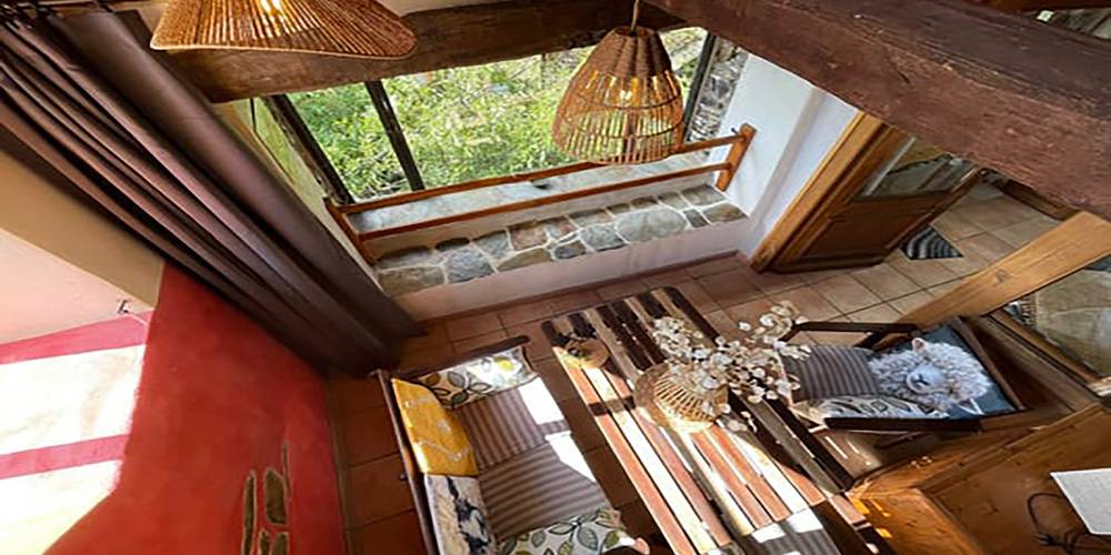 Tarrasse couverte du gite de liou -  GITE de LIOU (Occitanie, Lozère)