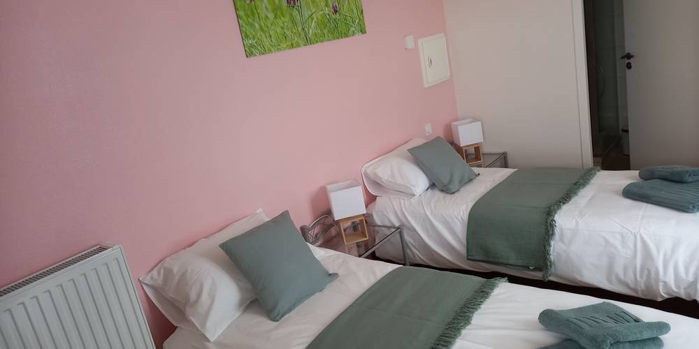 Suite Printemps -  Le trait d'union (Pays de la Loire, Maine-et-Loire)