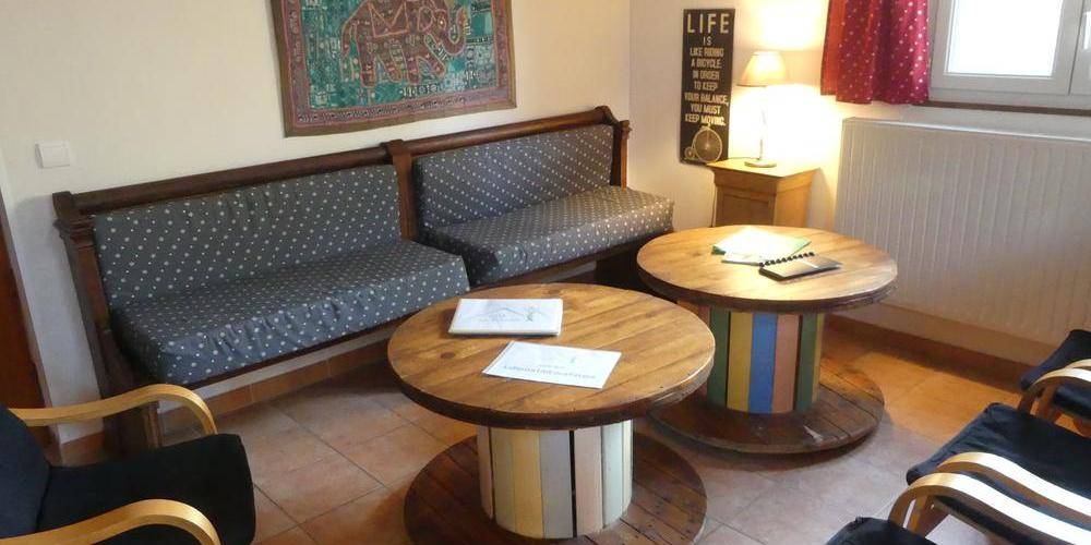 Salon. -  Gîte La Piarra (Auvergne-Rhône-Alpes, Drôme)