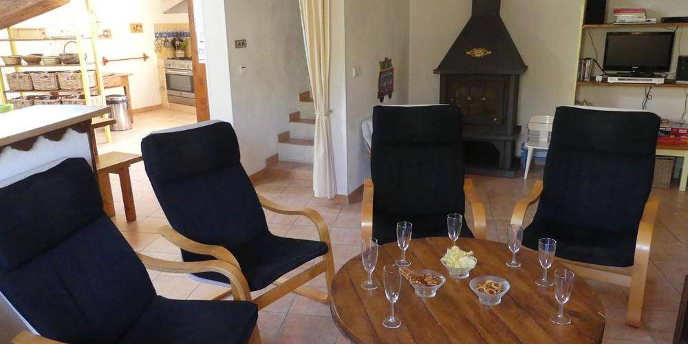 Salon. -  Gîte La Piarra (Auvergne-Rhône-Alpes, Drôme)