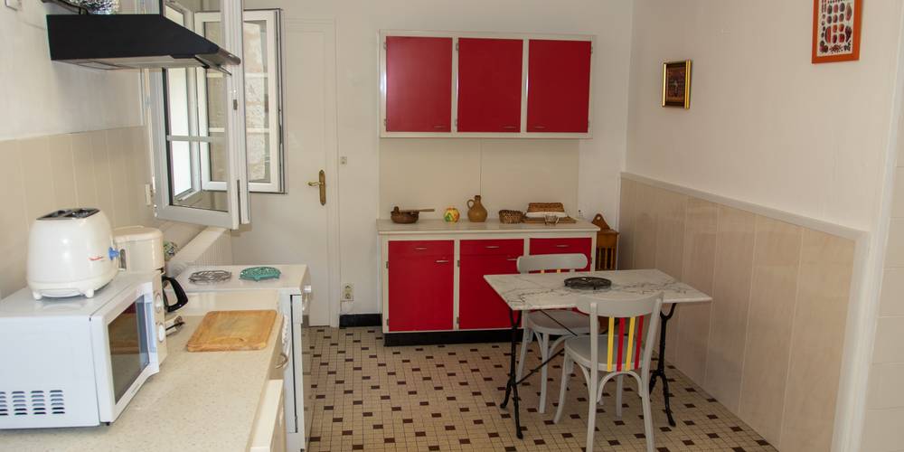 la cuisine : nécessaie pour préparer les repas -  BONNEAU (Centre-Val de Loire, Indre-et-Loire)