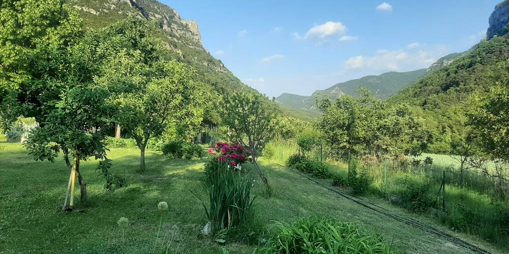 jardin 2 -  L'oustaou dou Pastre [La maison du berger] (Provence-Alpes-Côte d’Azur, Hautes-Alpes)