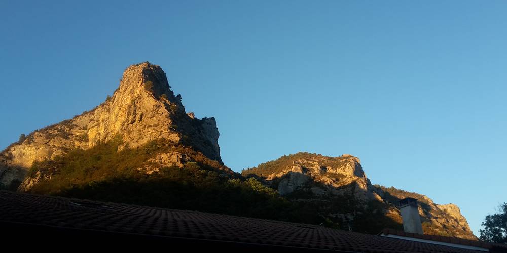 au dessus de l estive -  L'oustaou dou Pastre (Provence-Alpes-Côte d’Azur, Hautes-Alpes)