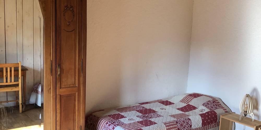 chambre 2 lits -  La Ferme de Sabadel (Auvergne-Rhône-Alpes, Haute-Loire)