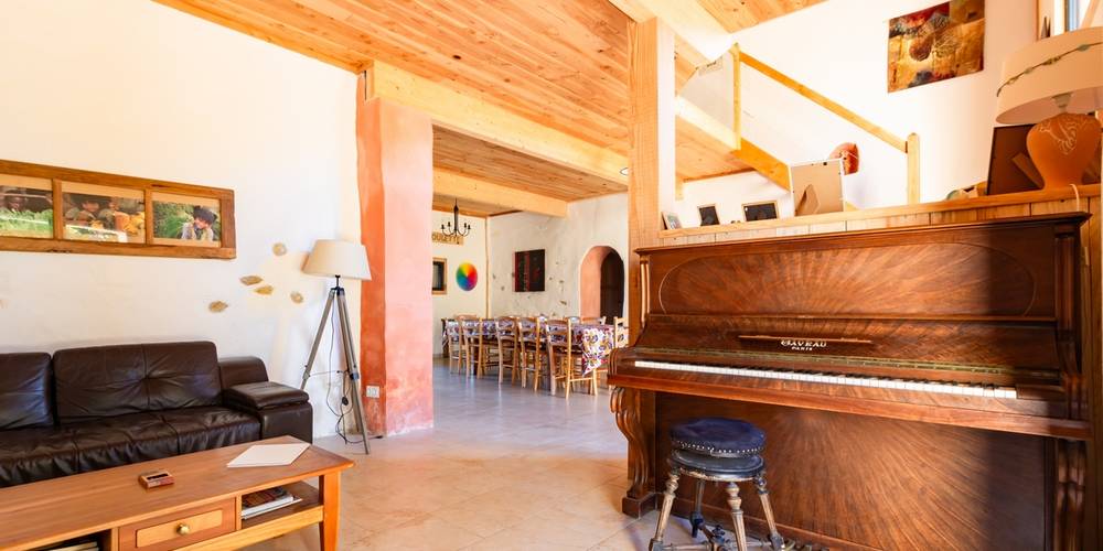 Gite coin salon -  LA PIBOULETTE ACCUEIL A LA FERME (Occitanie, Aude)