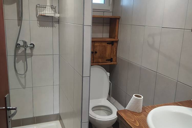 La petite salle d'eau -  Chez Louise (Auvergne-Rhône-Alpes, Puy-de-Dôme)