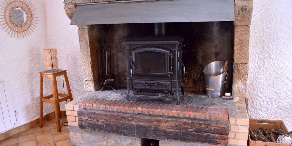  Gîte la Roche (Auvergne-Rhône-Alpes, Puy-de-Dôme)