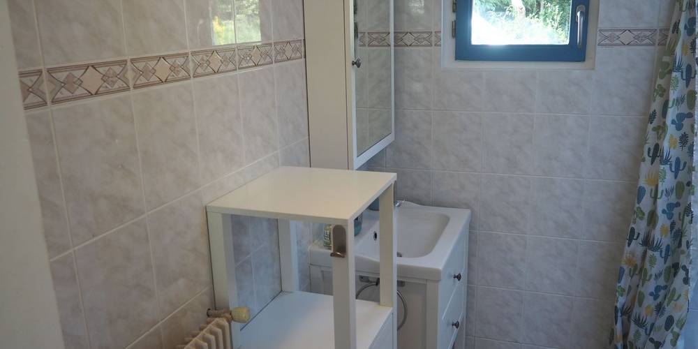 Salle d'eau -  Ferme de Ty Nevez (Bretagne, Finistère)