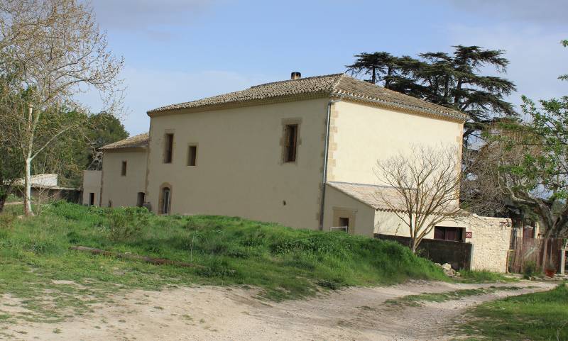 La ferme de Cabrières -  Le gîte de la Framboiserie Bio (Provence-Alpes-Côte d’Azur, Bouches-du-Rhône)