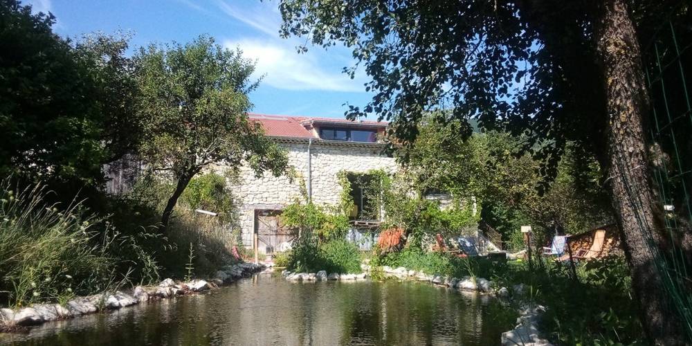  Ferme des Montagnes Bleues (Auvergne-Rhône-Alpes, Drôme)