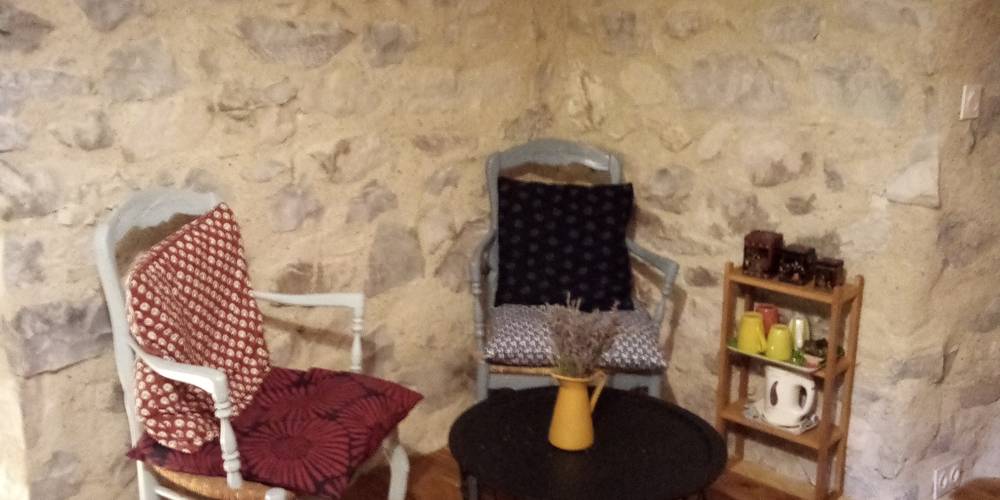 Le coin détente intérieur -  Ferme des Montagnes Bleues (Auvergne-Rhône-Alpes, Drôme)