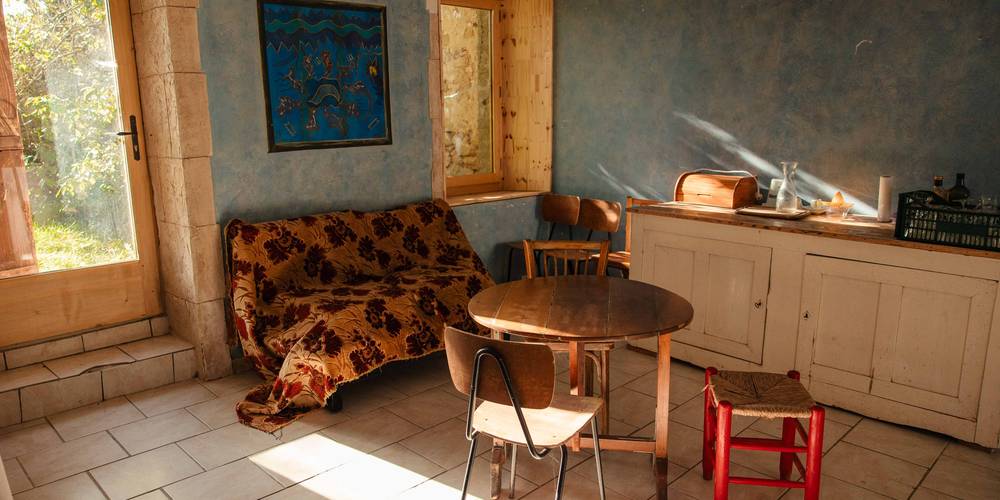 'La grange', espace cuisine et sanitaires -  Les Terres d'En Vénac (Occitanie, Tarn)