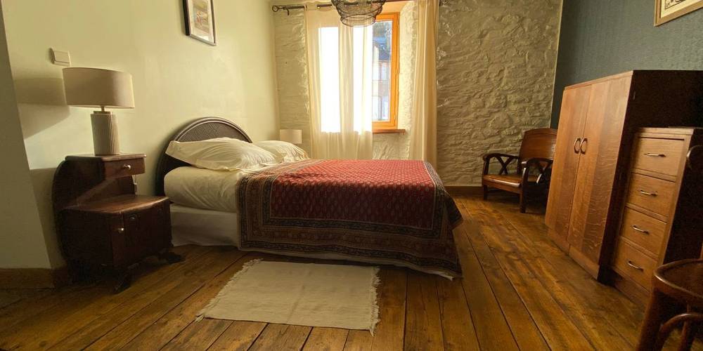 Chambre 2 -  L'espinguette (Occitanie, Aveyron)