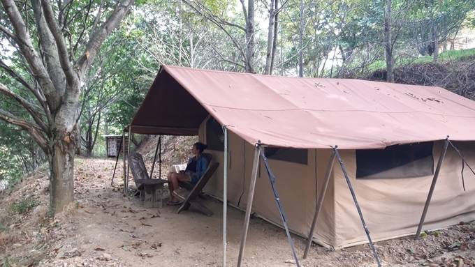 La tente safari -  Ferme de Cabessières (Occitanie, Aveyron)