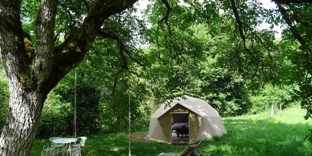 Dôme au coin des noyers -  Le Moulin de Recours (Auvergne-Rhône-Alpes, Isère)