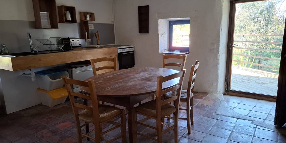 PIECE DE VIE -  Les sentiers de l'abondance (Provence-Alpes-Côte d’Azur, Bouches-du-Rhône)