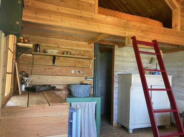 Cabane Au bois du Haut Folin -  Au bois du Haut Folin (Bourgogne-Franche-Comté, Saône-et-Loire)