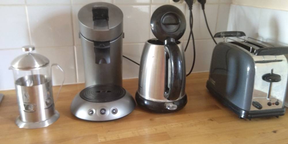 équipements de la cuisine -  SCI Le petit promenant (Normandie, Calvados)