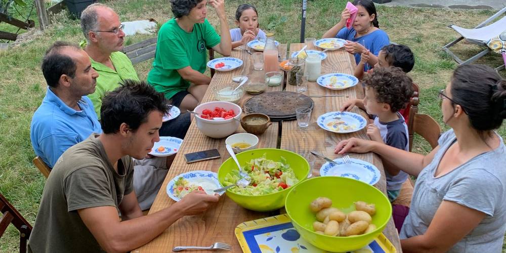repas partagés -  L'école des Cévennes (Occitanie, Lozère)