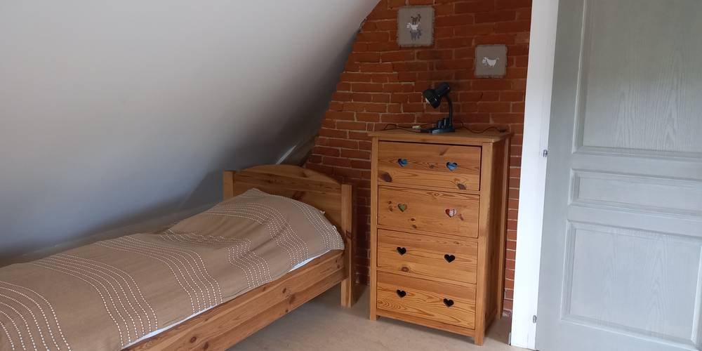 chambre de l'étage (vue partielle ) -  Le Cabray (Normandie, Seine-Maritime)