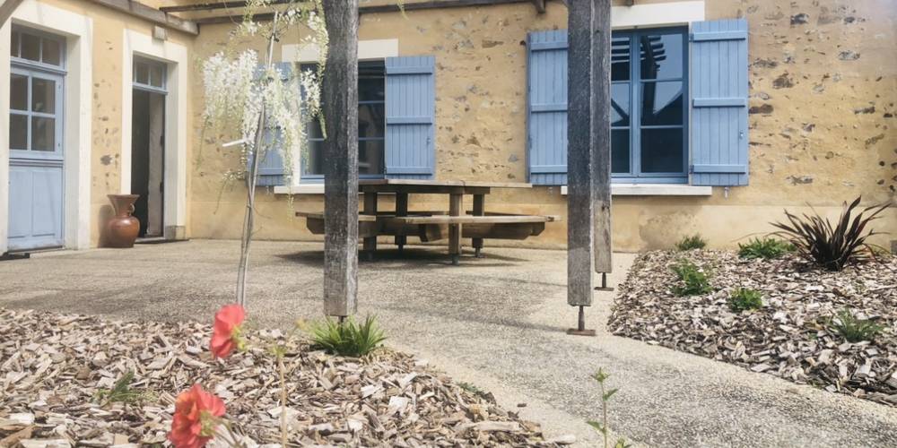  Terres de Morlière, "La Canopée" Vacation Rental (Pays de la Loire, Mayenne)