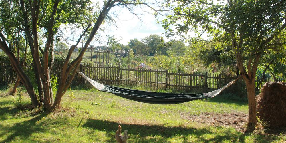 se reposer à l'ombre des pruniers -  Kaïros (Auvergne-Rhône-Alpes, Allier)