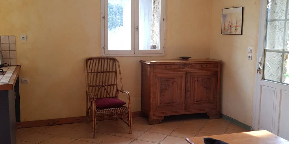Coin salon -  LES RUCHERS DE SALLAGRIFFON (Provence-Alpes-Côte d’Azur, Alpes-Maritimes)