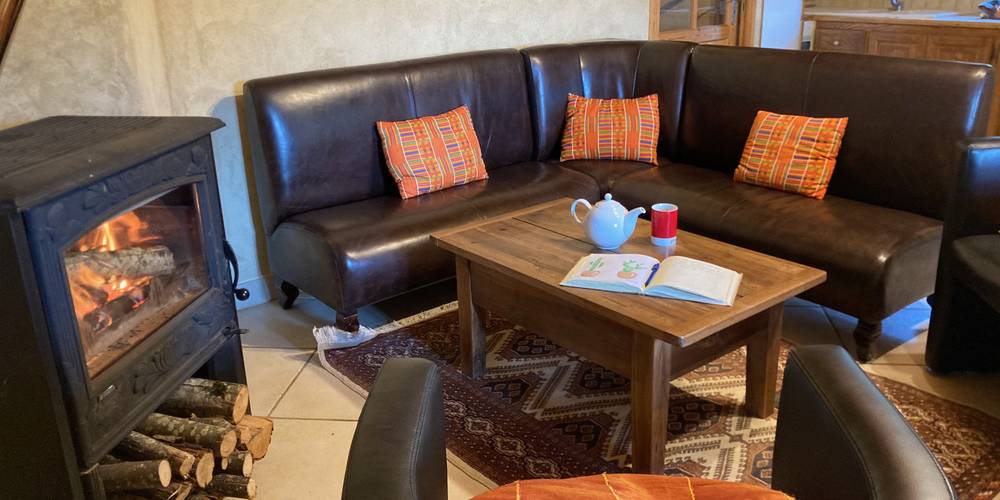 Le salon -  GITE DES SOUINS (Auvergne-Rhône-Alpes, Ardèche)