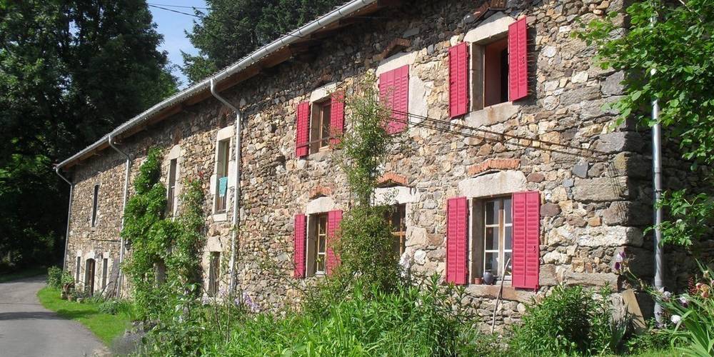 LE REFUGE DE P'TIT ÂNE (Auvergne-Rhône-Alpes, Haute-Loire)