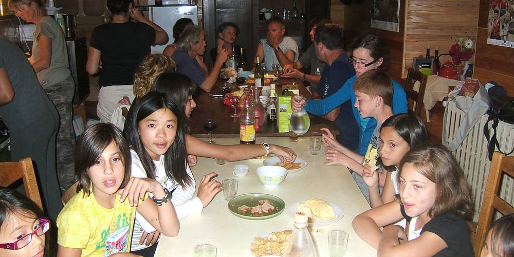 quand on est nombreux... -  LE REFUGE DE P'TIT ÂNE (Auvergne-Rhône-Alpes, Haute-Loire)