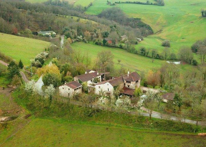  FERME ÉQUESTRE DE DAOUDOU (Occitanie, Aveyron)