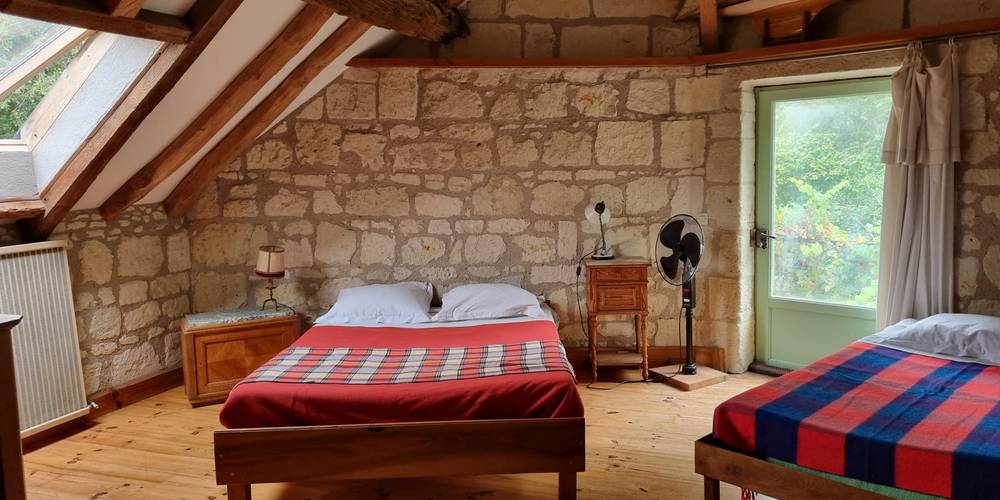 Chambre 4personnes terasse -  LA FERME DU PORT (Pays de la Loire, Maine-et-Loire)