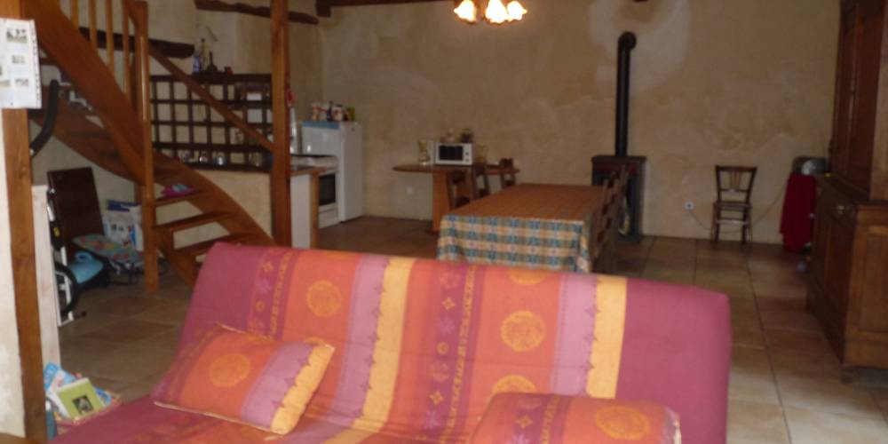 Salle de 50 m° avec Cuisine & Salon -  2 CHEMIN LA BAILLÉE CHENEL (Normandie, Orne)