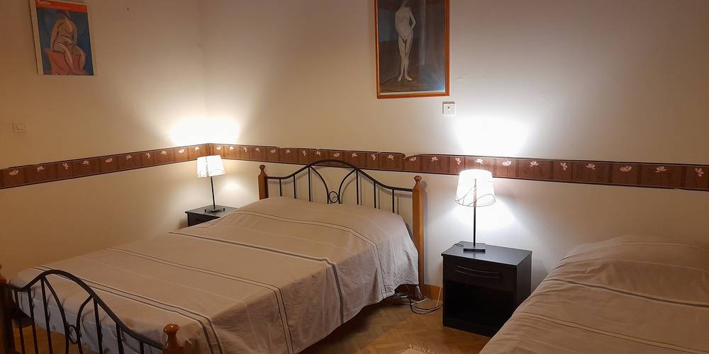 Chambre terre Rouge -  FERME DU MARIGOT (Occitanie, Aveyron)