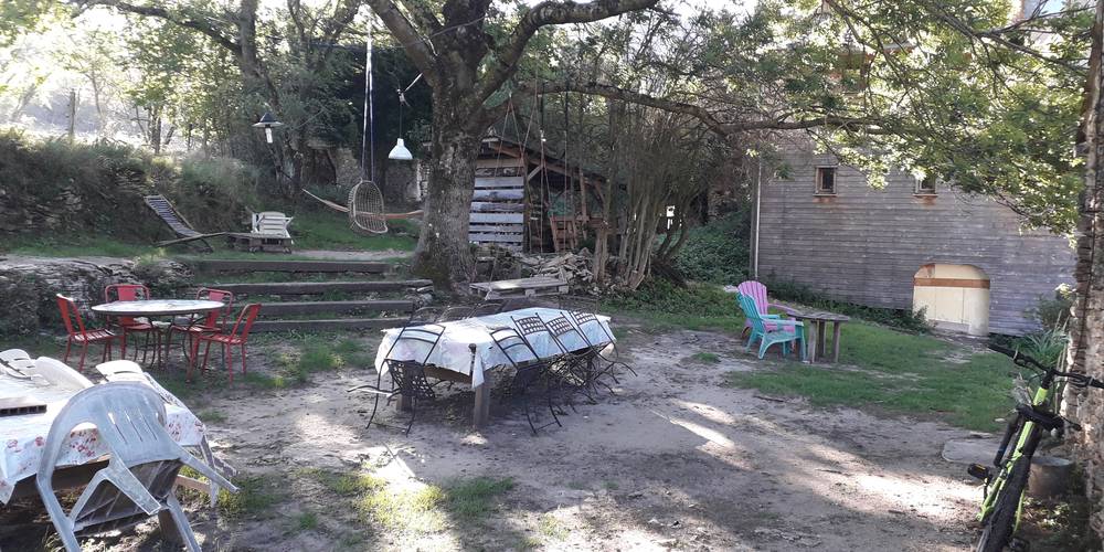 Terrasse espace collectif -  LA FERME DU PESCHER (Auvergne-Rhône-Alpes, Drôme)
