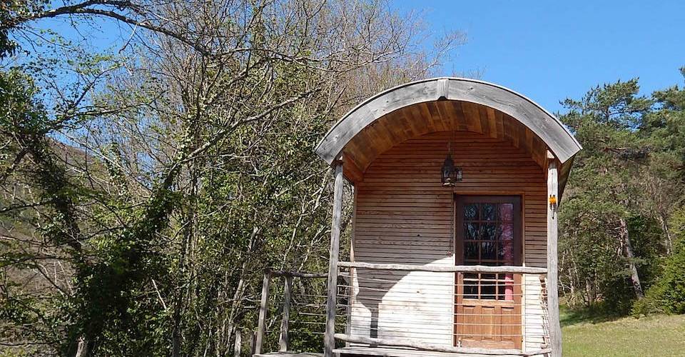 Roulotte d'ici -  LA FERME DU PESCHER (Auvergne-Rhône-Alpes, Drôme)