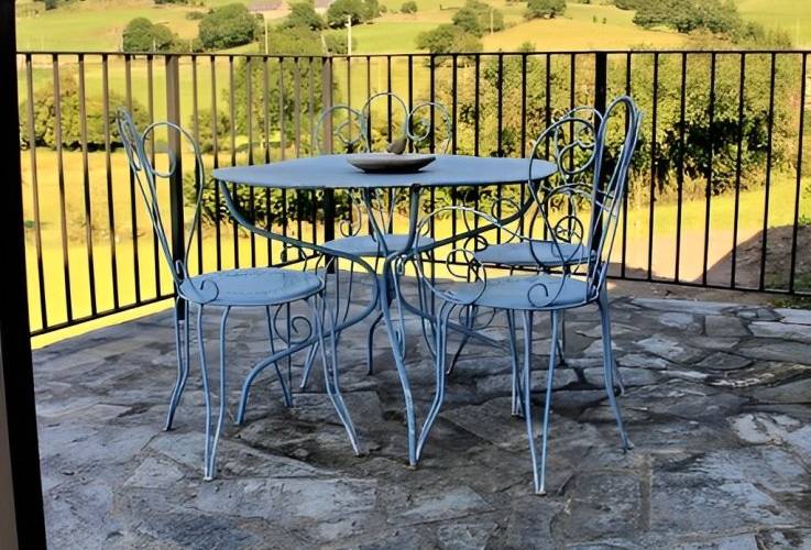  FERME DES CHEVADIÈRES (Auvergne-Rhône-Alpes, Cantal)